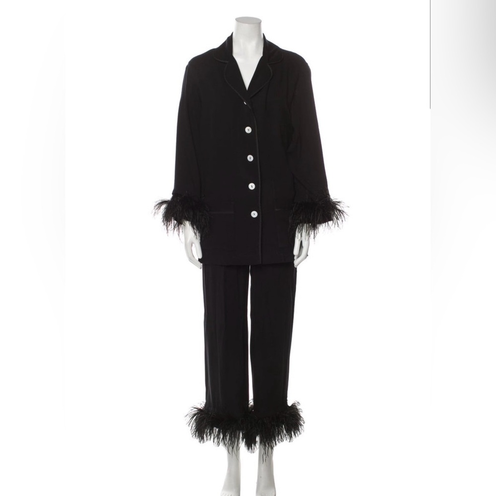 Chic Black Feather Trim Pajama Set